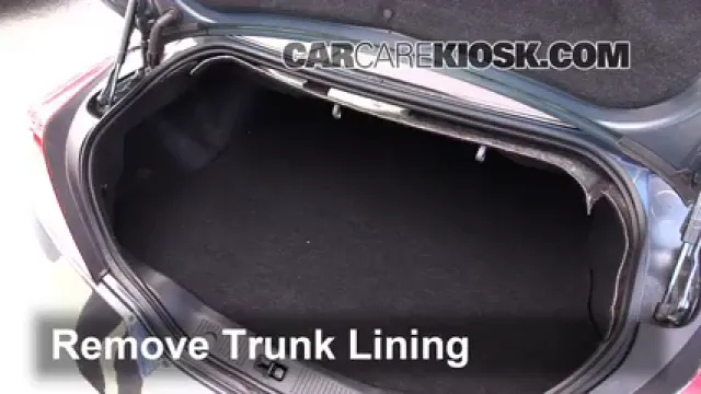 2008 Nissan Altima SE 3.5L V6 Coupe (2 Door) Pneus et roues Changer un pneu crevé